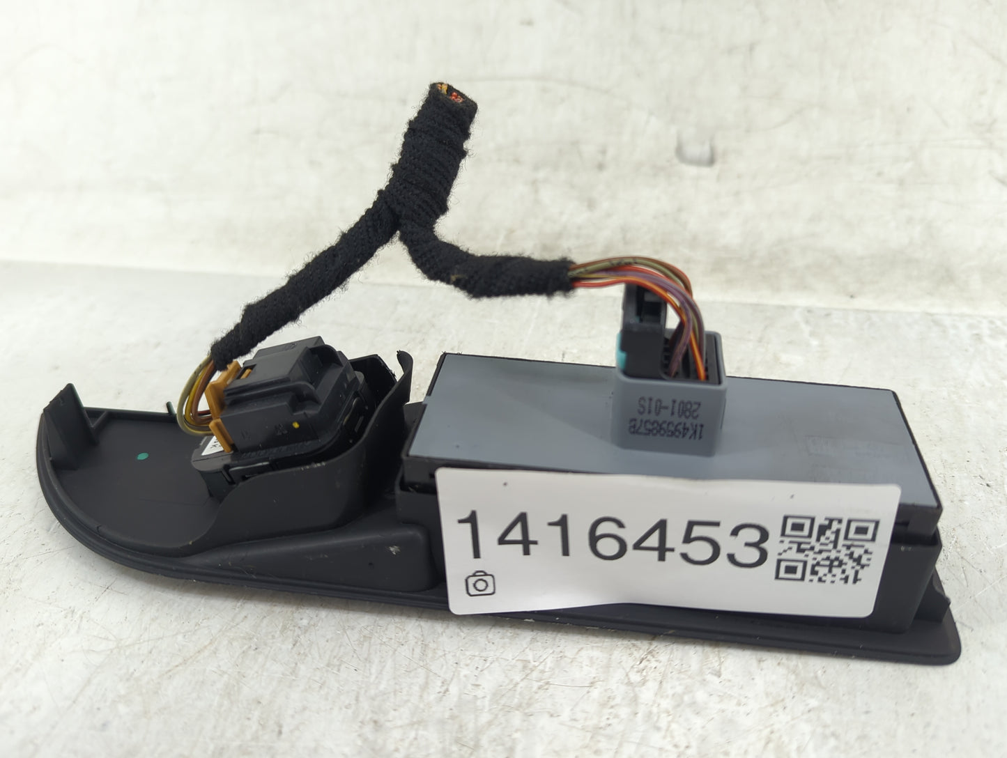 2009-2017 Volkswagen Cc Master Power Window Switch Replacement Driver Side Left Fits OEM Used Auto Parts - Oemusedautoparts1