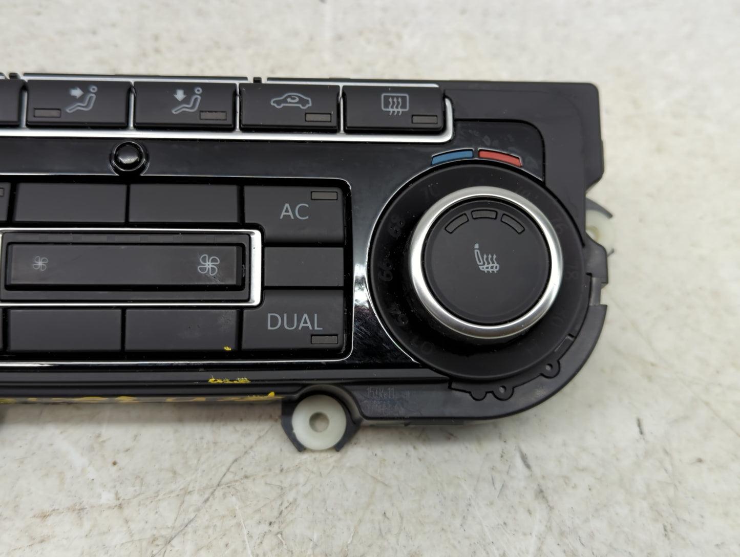 2011-2012 Volkswagen Cc Climate Control Module Temperature AC/Heater Replacement P/N:5K0 907 044 FE Fits Fits 2009 2010 2011
