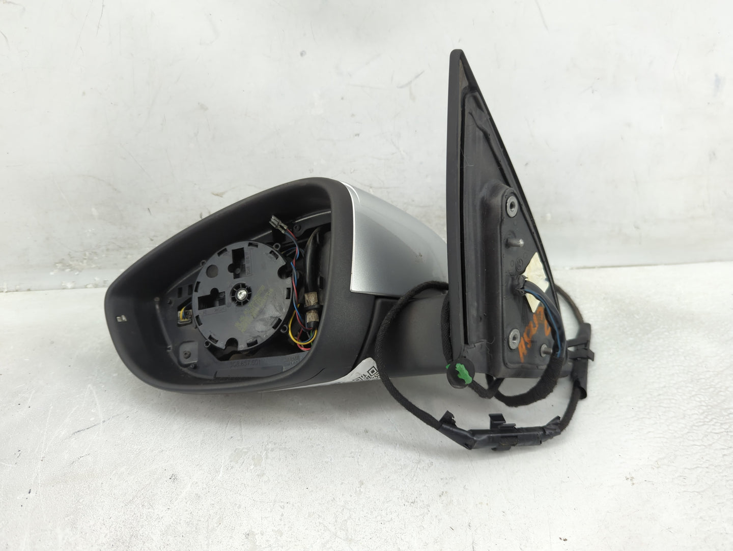 2009-2012 Volkswagen Cc Driver Side View Mirror - Left Door Mirror OEM Used - Oemusedautoparts1.com