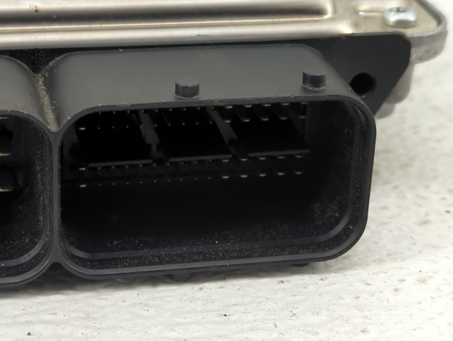 2012 Volkswagen Cc PCM Engine Control Computer ECU ECM PCU OEM Fits OEM Used Auto Parts - Oemusedautoparts1.com