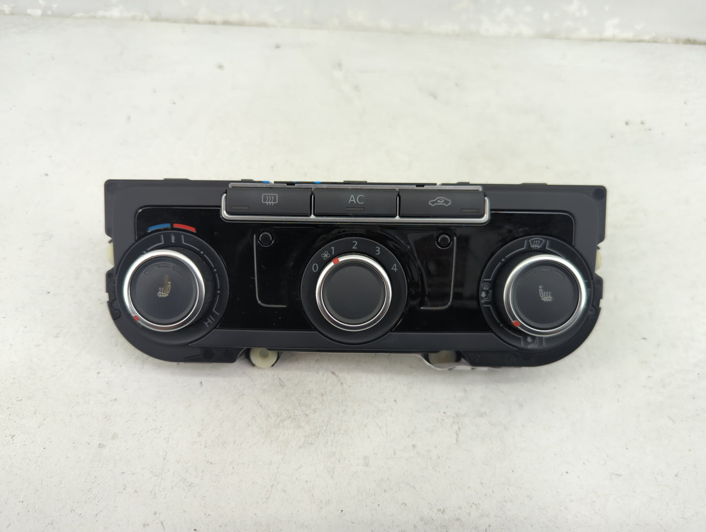 2011-2012 Volkswagen Cc Climate Control Module Temperature AC/Heater Replacement P/N:7N0907426AN 5HB00975171 Fits OEM Used A