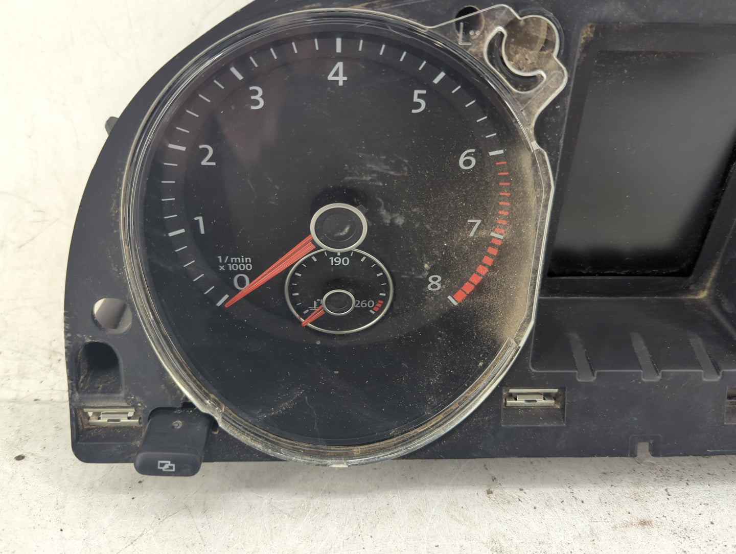 2011 Volkswagen Cc Instrument Cluster Speedometer Gauges P/N:3C8920970Q A2C53410410, A2C53029628 Fits OEM Used Auto Parts - 