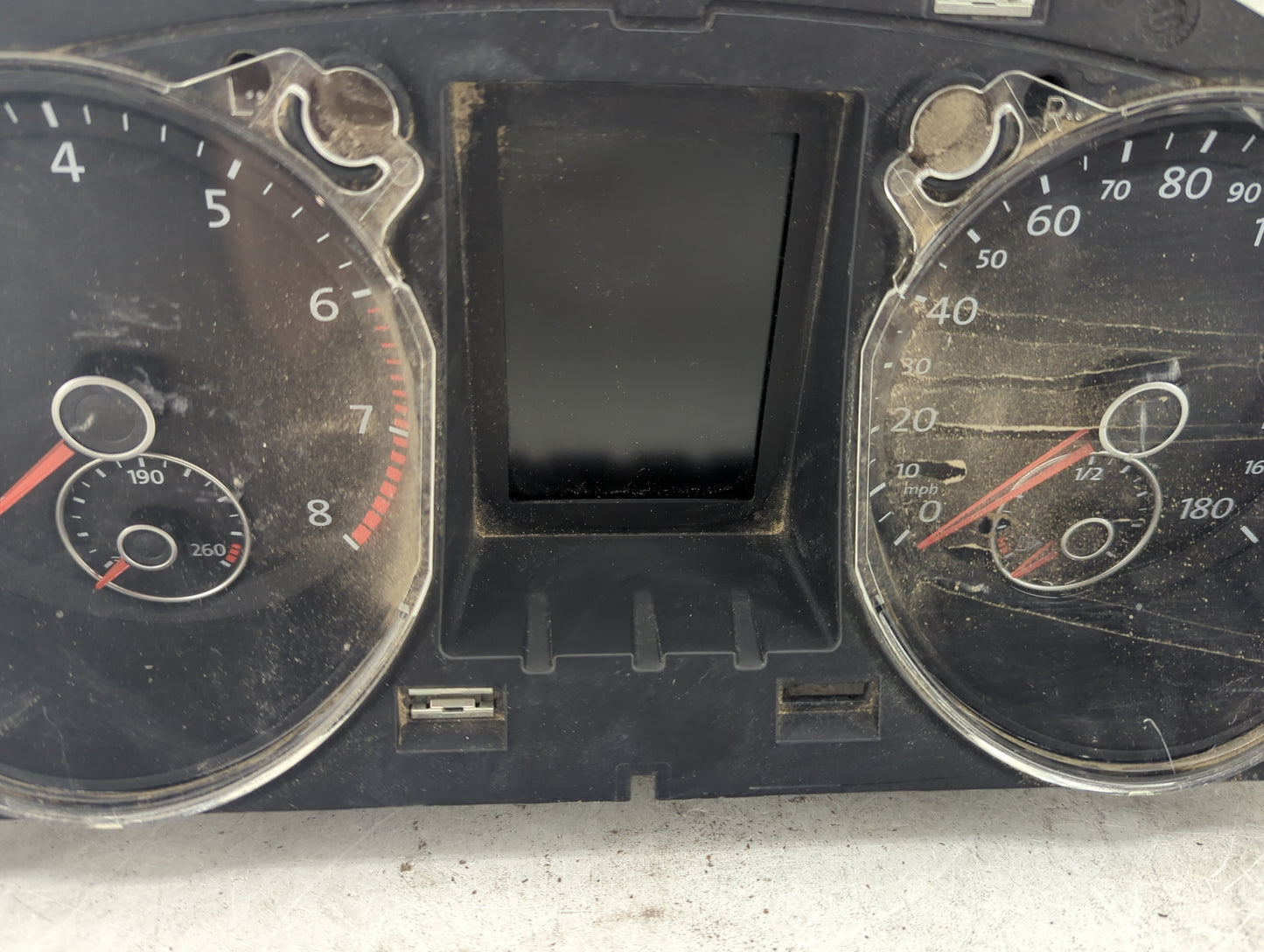2011 Volkswagen Cc Instrument Cluster Speedometer Gauges P/N:3C8920970Q A2C53410410, A2C53029628 Fits OEM Used Auto Parts - 