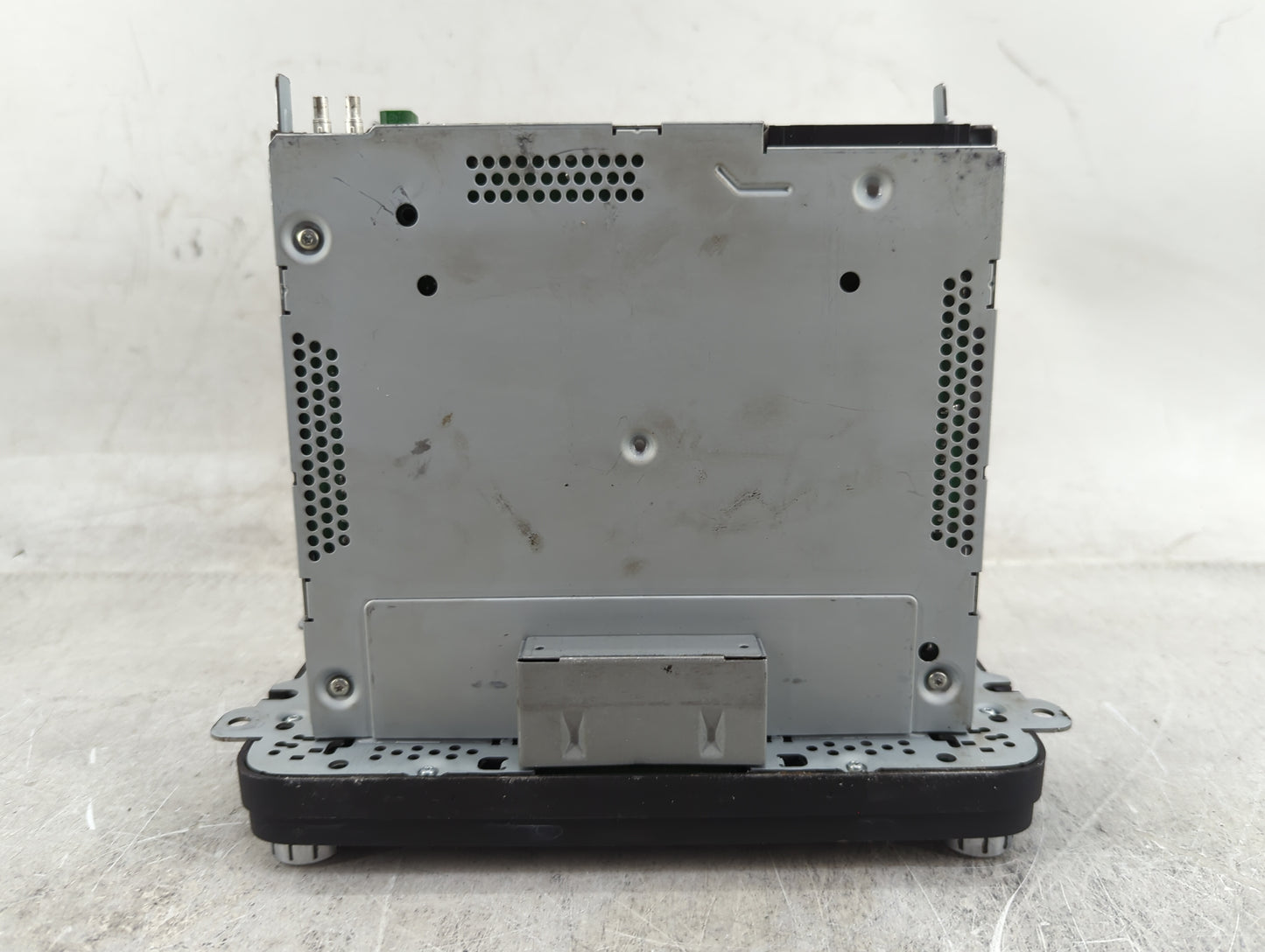 2012-2015 Volkswagen Cc Radio AM FM Cd Player Receiver Replacement P/N:1K0 035 180 AD Fits Fits 2010 2011 2012 2013 2014 201