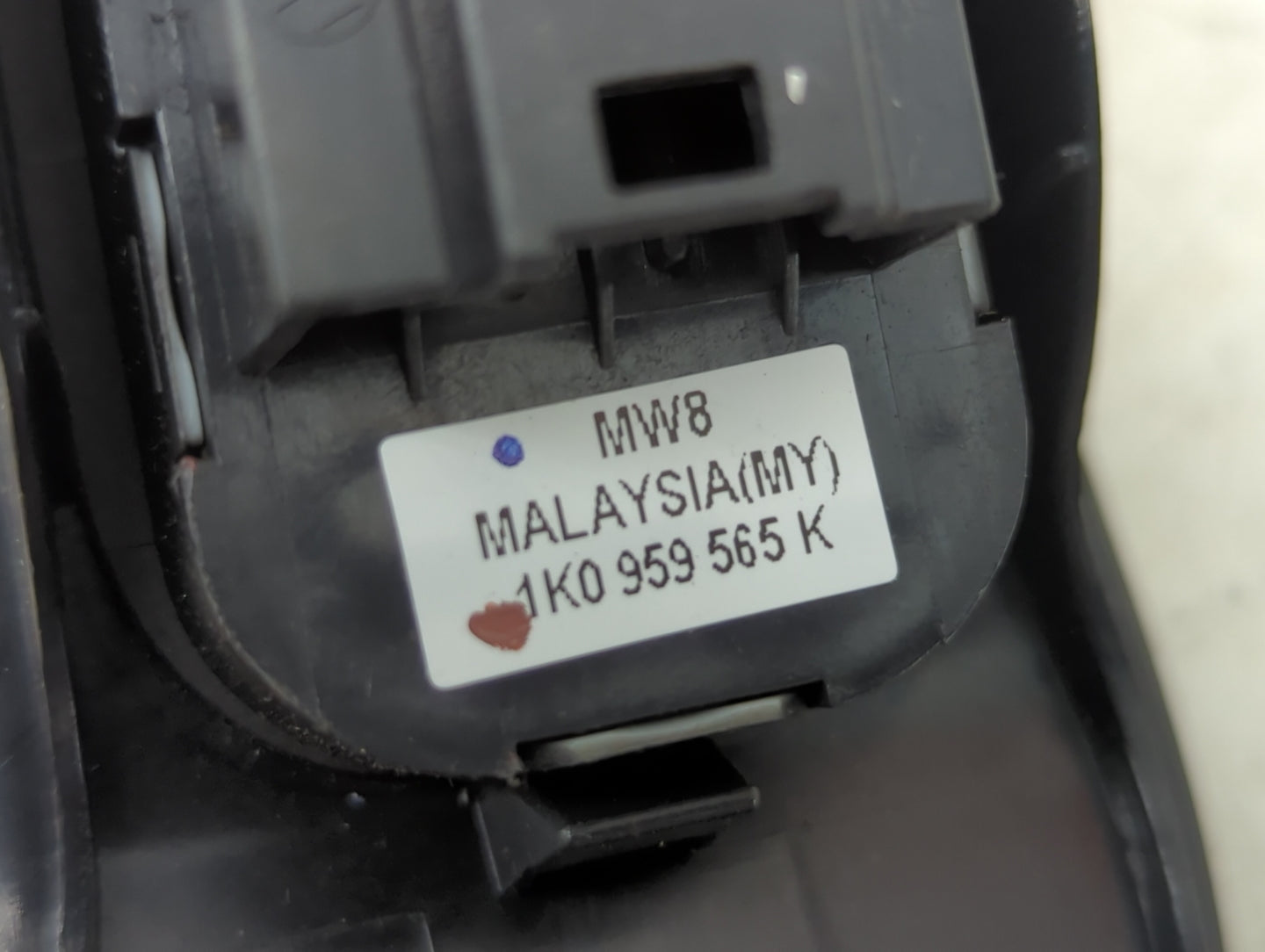 2009-2017 Volkswagen Cc Master Power Window Switch Replacement Driver Side Left P/N:1K0959565K Fits OEM Used Auto Parts - Oe