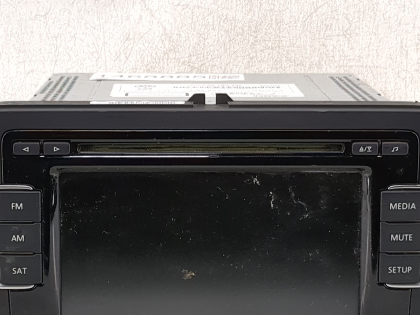 2009-2013 Volkswagen Cc Radio AM FM Cd Player Receiver Replacement P/N:1K0035180AD 28281716 Fits OEM Used Auto Parts - Oemus