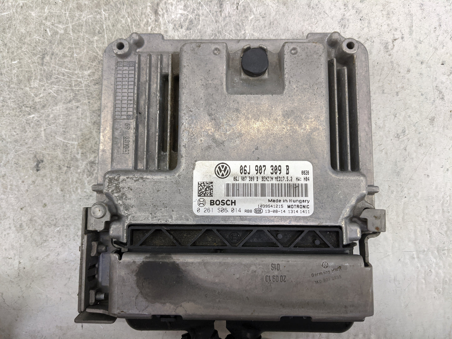2012 Volkswagen Cc PCM Engine Control Computer ECU ECM PCU OEM P/N:06J906027F 06J907309B, 0261S06014 Fits OEM Used Auto Part