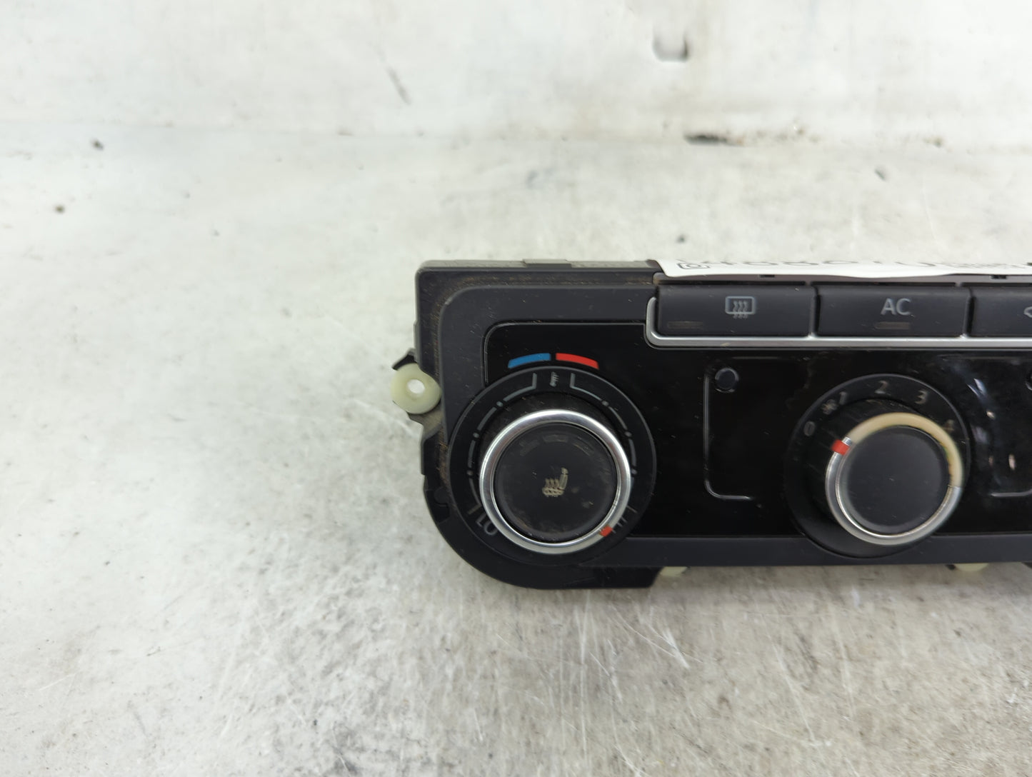 2011-2012 Volkswagen Cc Climate Control Module Temperature AC/Heater Replacement P/N:7N0907426L 5HB009751-51 Fits Fits 2011 