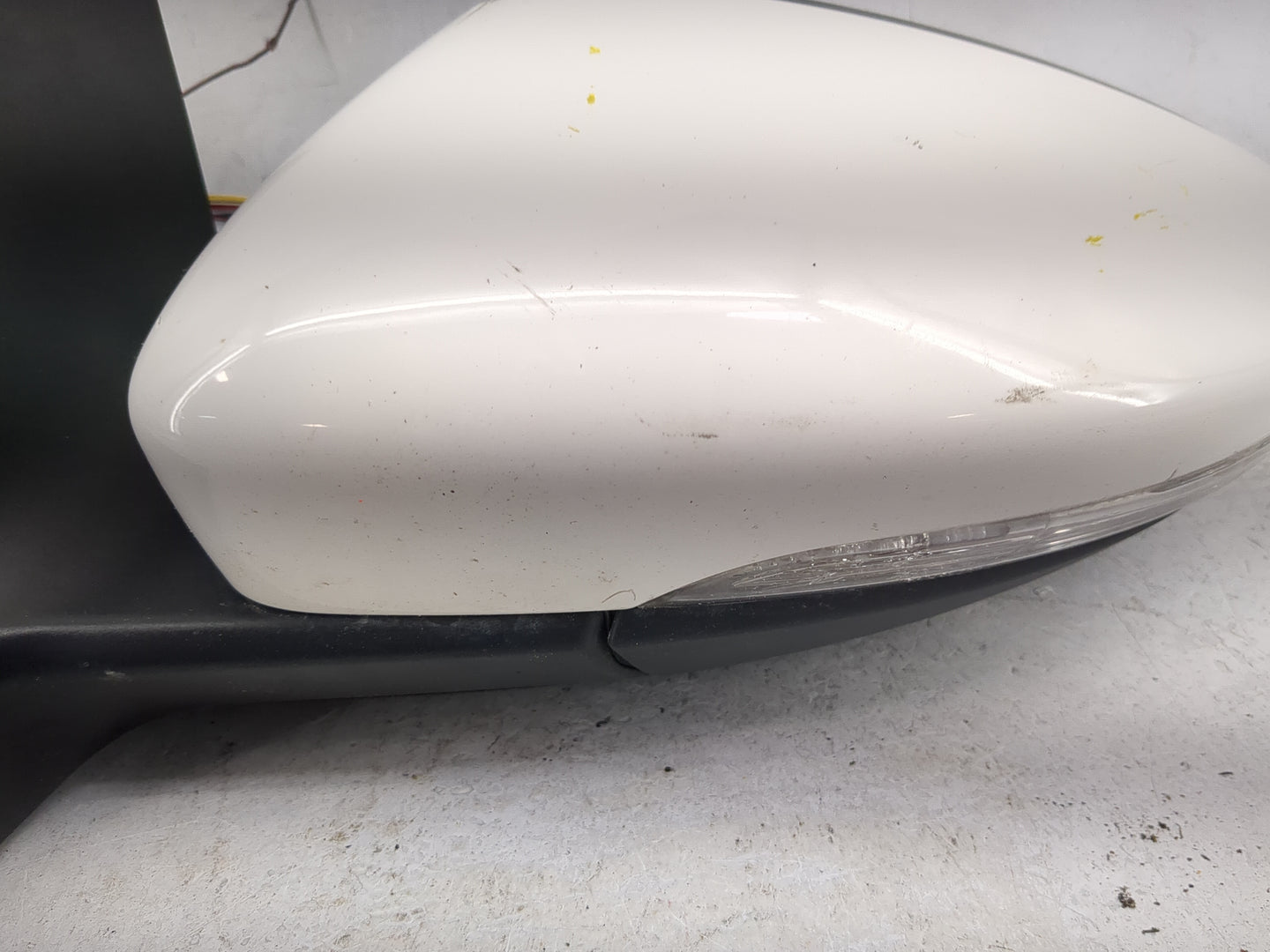 2009-2012 Volkswagen Cc Driver Side View Mirror - Left Door Mirror OEM Used - Oemusedautoparts1.com