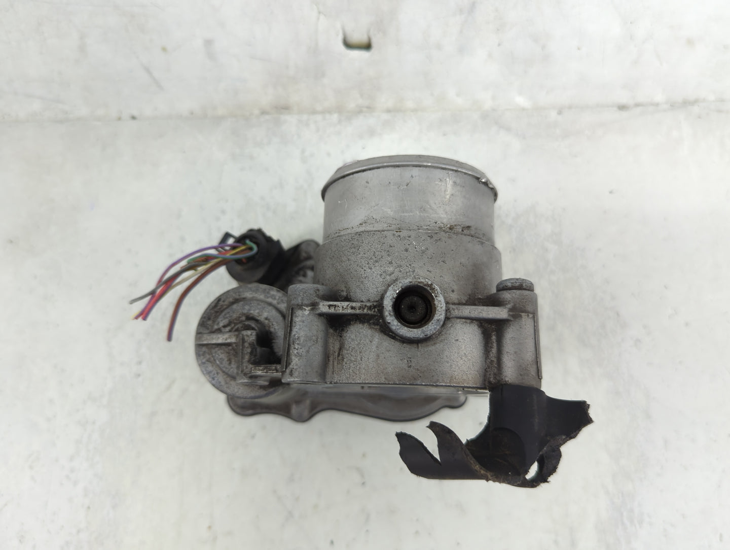 2009-2017 Volkswagen Cc Throttle Body P/N:06F133062E A2C53044094 Fits OEM Used Auto Parts - Oemusedautoparts1.com