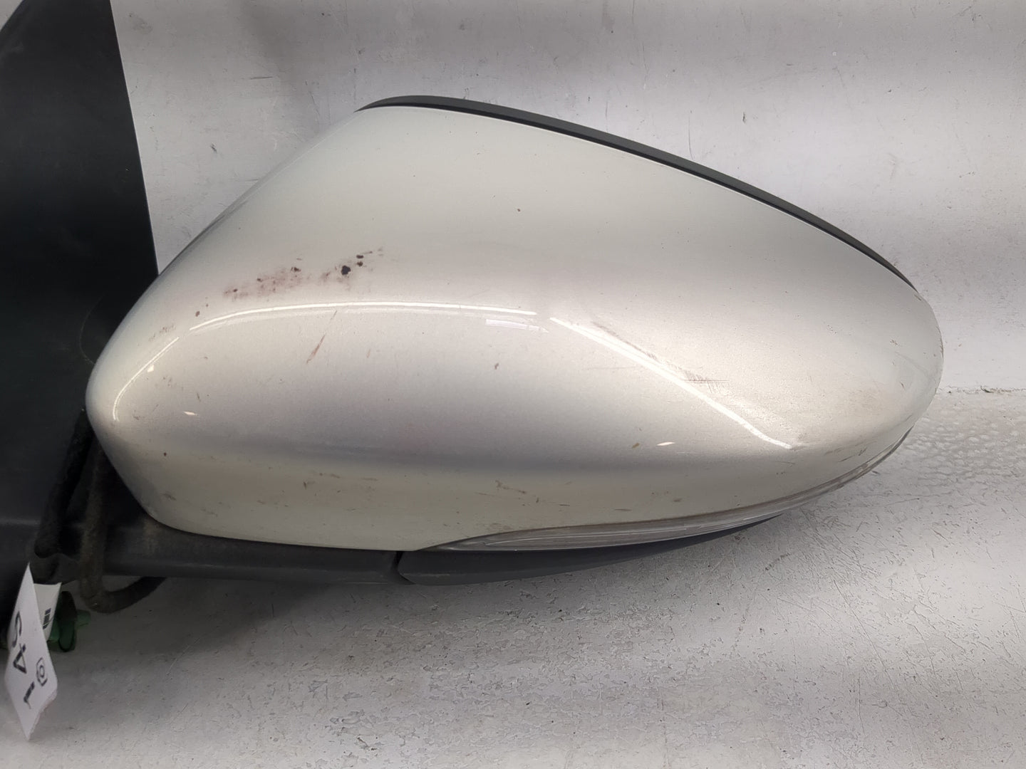 2009-2012 Volkswagen Cc Driver Side View Mirror - Left Door Mirror OEM Used - Oemusedautoparts1.com