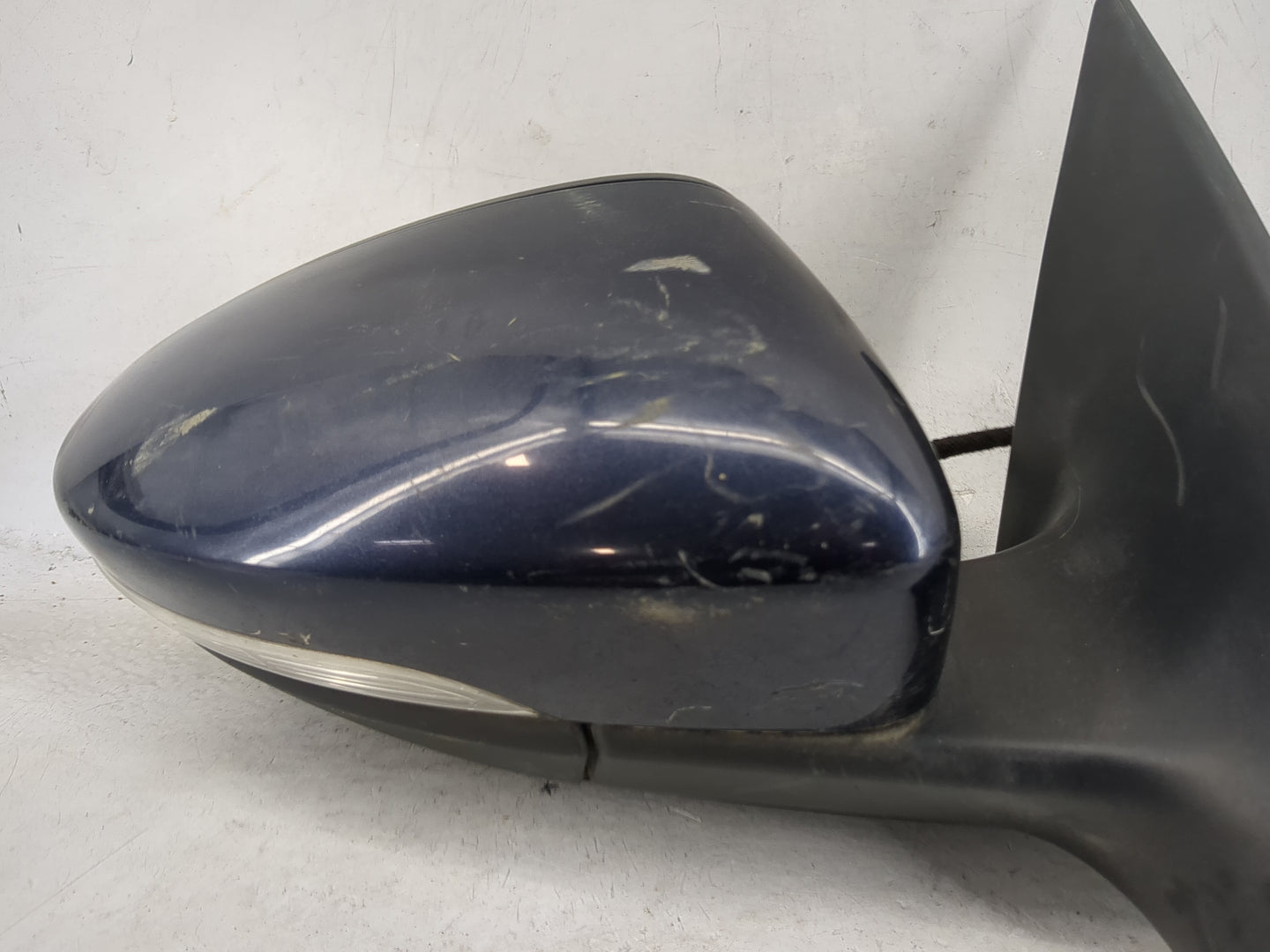 2009-2012 Volkswagen Cc Passenger Side View Mirror - Right Door Mirror OEM Used - Oemusedautoparts1.com