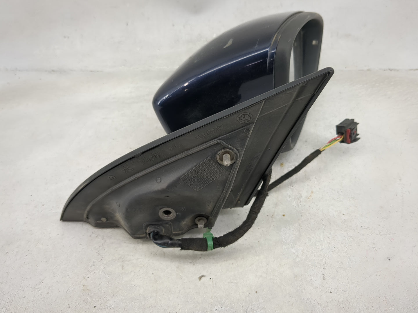 2009-2012 Volkswagen Cc Passenger Side View Mirror - Right Door Mirror OEM Used - Oemusedautoparts1.com