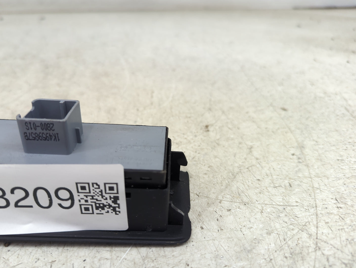 2009-2017 Volkswagen Cc Master Power Window Switch Replacement Driver Side Left P/N:1K0959565K 1K4959857B Fits OEM Used Auto