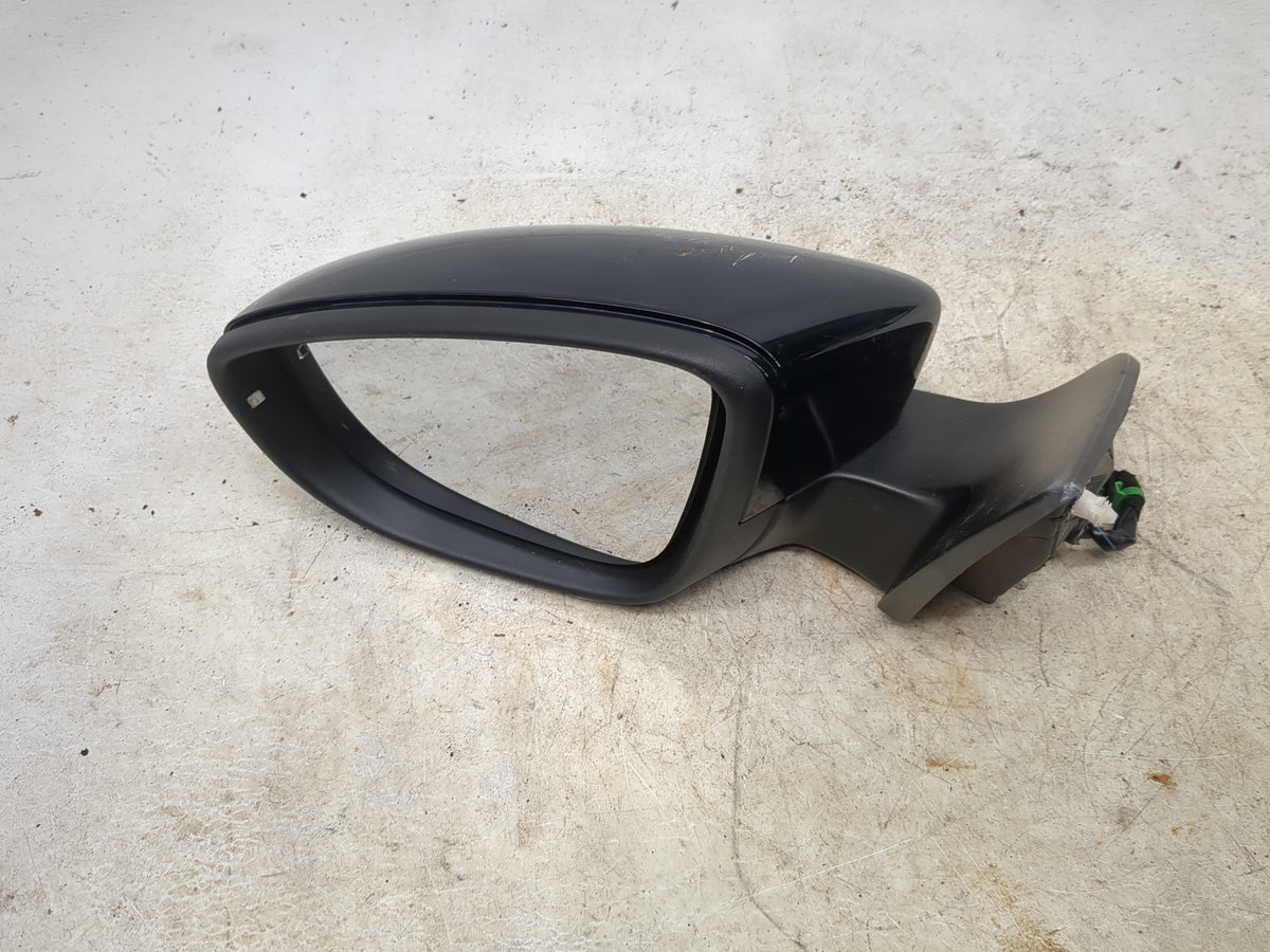 2009-2012 Volkswagen Cc Driver Side View Mirror - Left Door Mirror OEM Used - Oemusedautoparts1.com