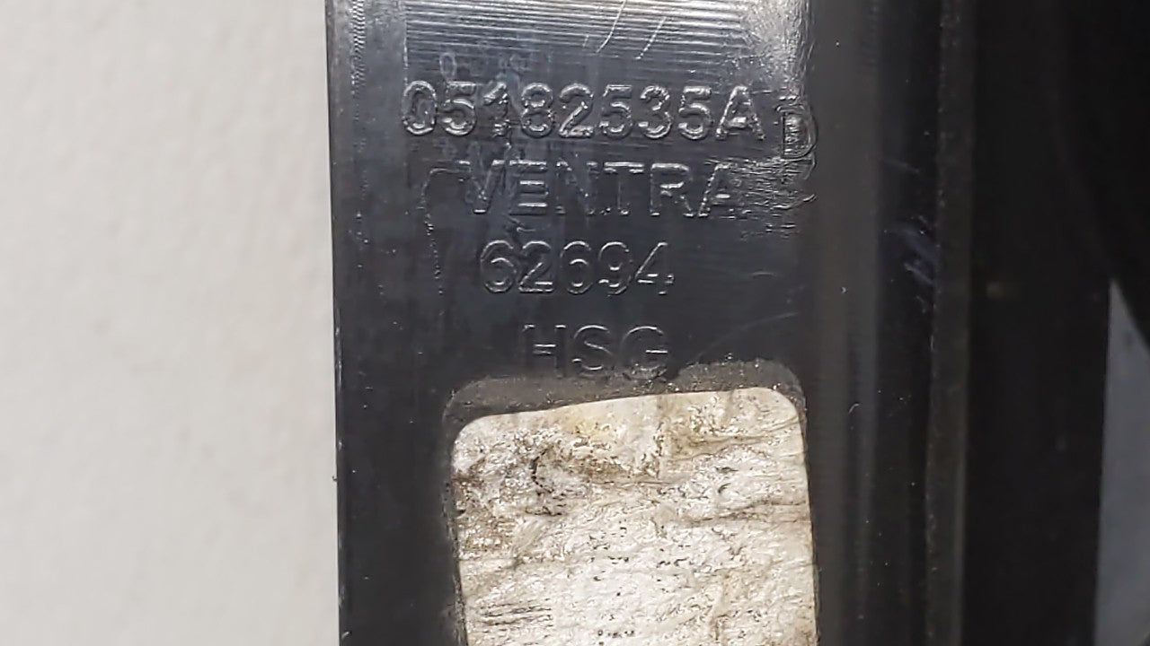 2009-2012 Volkswagen Cc Tail Light Assembly Driver Left OEM P/N:051820535AD Fits Fits 2009 2010 2011 2012 OEM Used Auto Part