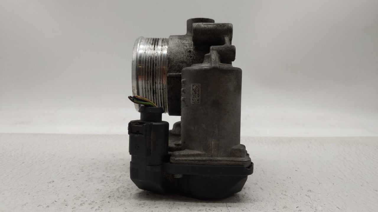 2009-2017 Volkswagen Cc Throttle Body P/N:E8-2103-0-09305-00485 06F 133 062 E Fits OEM Used Auto Parts - Oemusedautoparts1.c