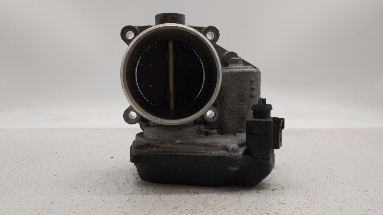 2009-2017 Volkswagen Cc Throttle Body P/N:E8-2103-0-09305-00485 06F 133 062 E Fits OEM Used Auto Parts - Oemusedautoparts1.c