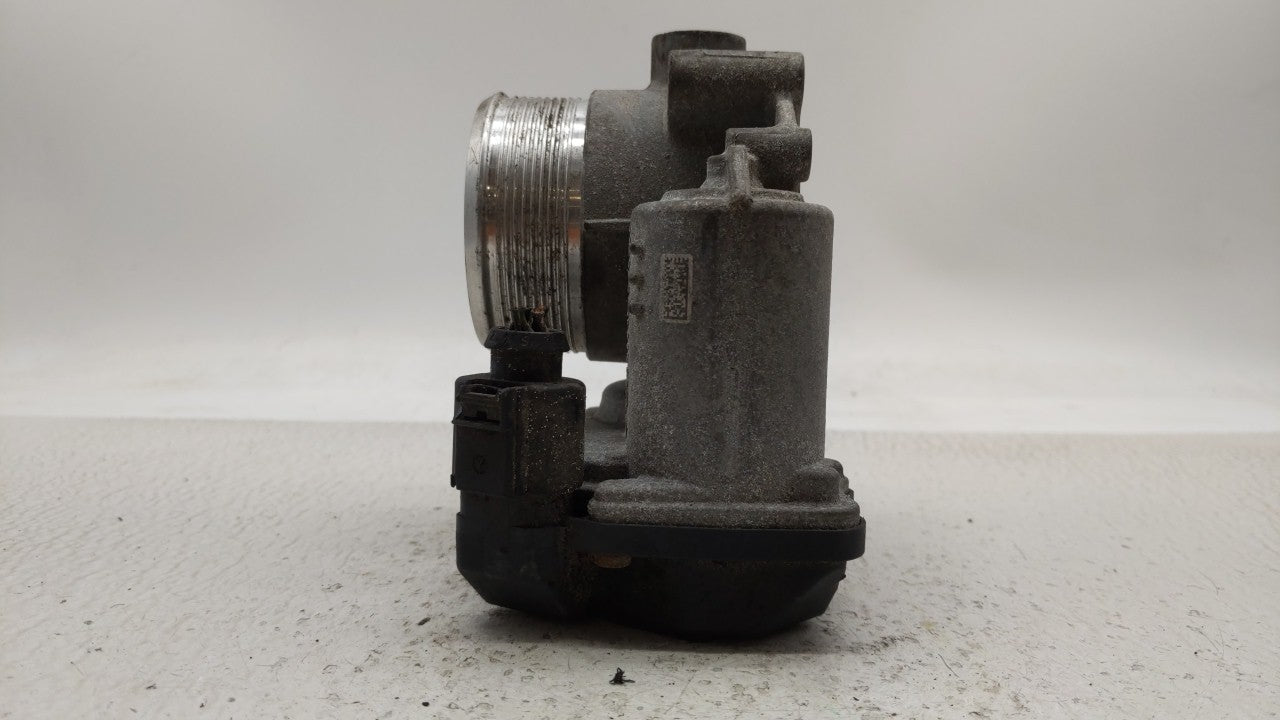 2009-2017 Volkswagen Cc Throttle Body P/N:E8-2103-0-09305-00485 06F 133 062 E Fits OEM Used Auto Parts - Oemusedautoparts1.c