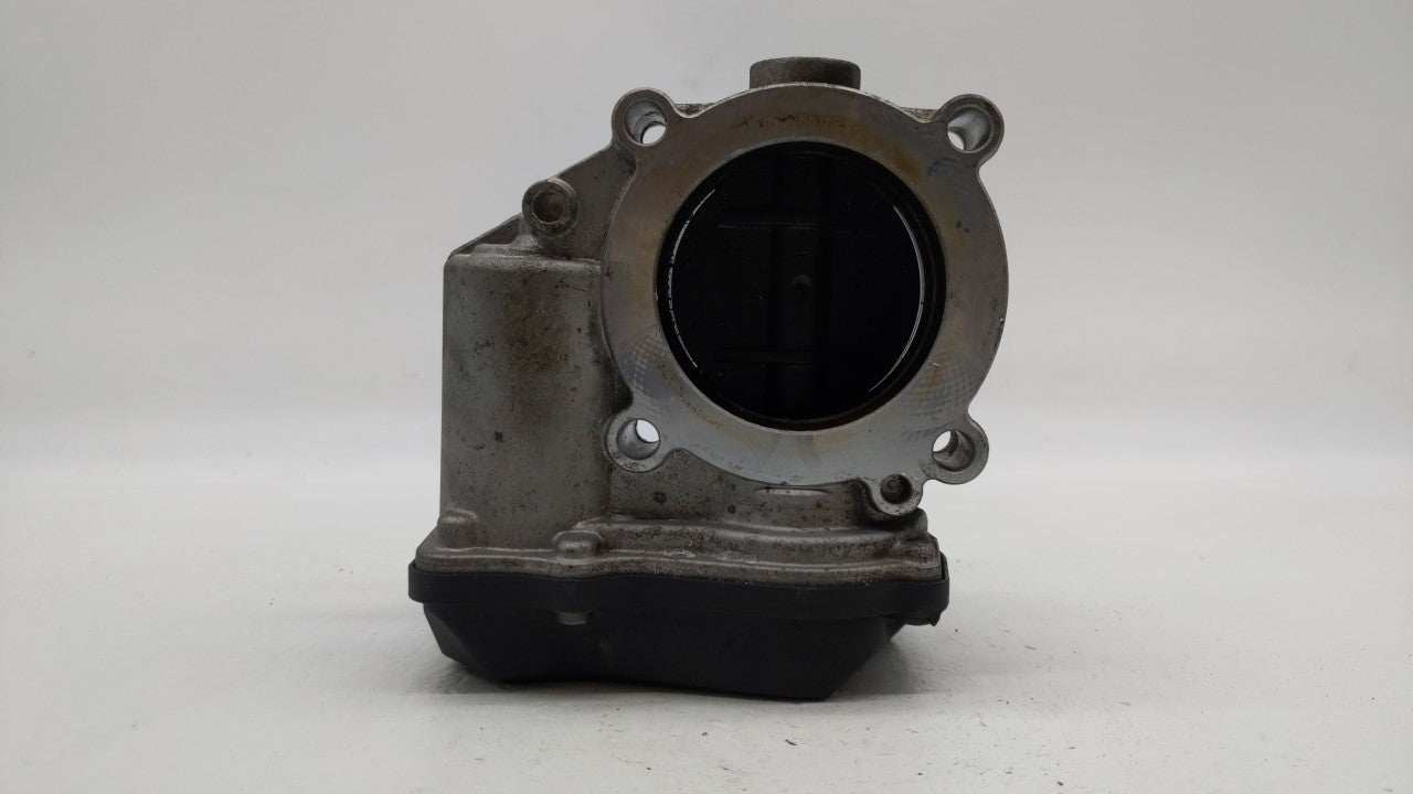 2009-2017 Volkswagen Cc Throttle Body P/N:E8-2103-0-09305-00485 06F 133 062 E Fits OEM Used Auto Parts - Oemusedautoparts1.c