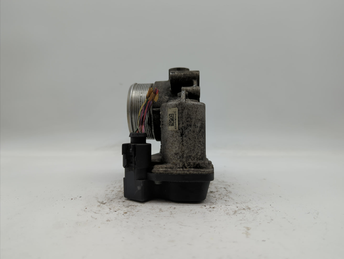 2009-2017 Volkswagen Cc Throttle Body P/N:06F 133 062 J Fits OEM Used Auto Parts - Oemusedautoparts1.com