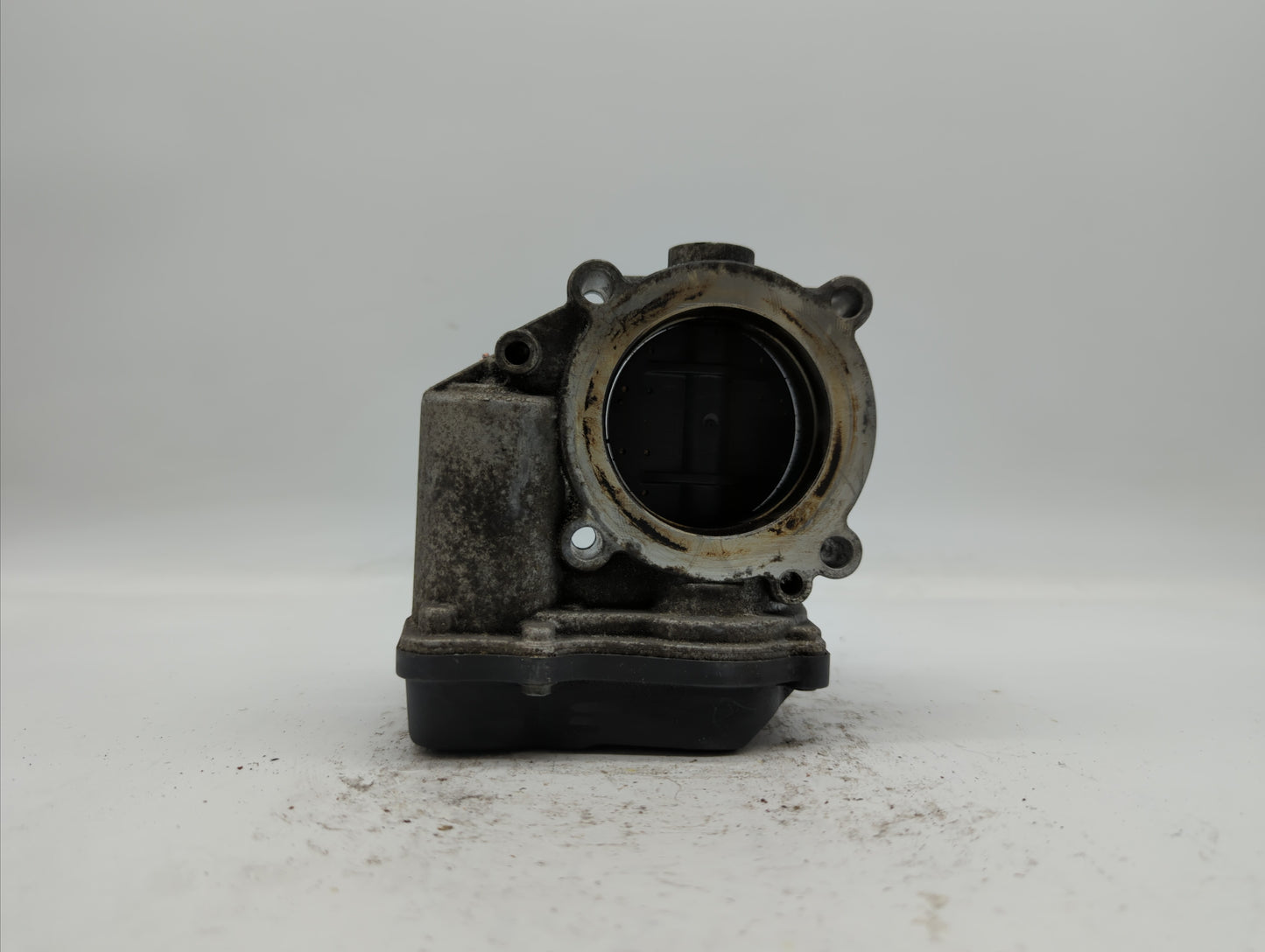 2009-2017 Volkswagen Cc Throttle Body P/N:06F 133 062 J Fits OEM Used Auto Parts - Oemusedautoparts1.com
