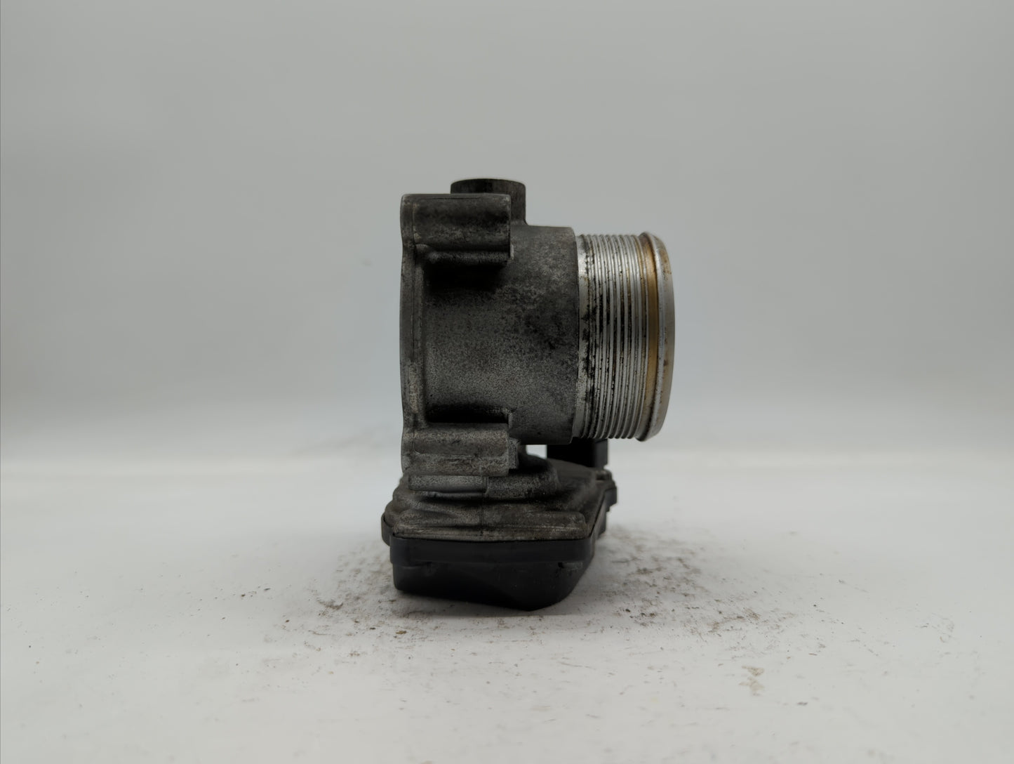 2009-2017 Volkswagen Cc Throttle Body P/N:06F 133 062 J Fits OEM Used Auto Parts - Oemusedautoparts1.com