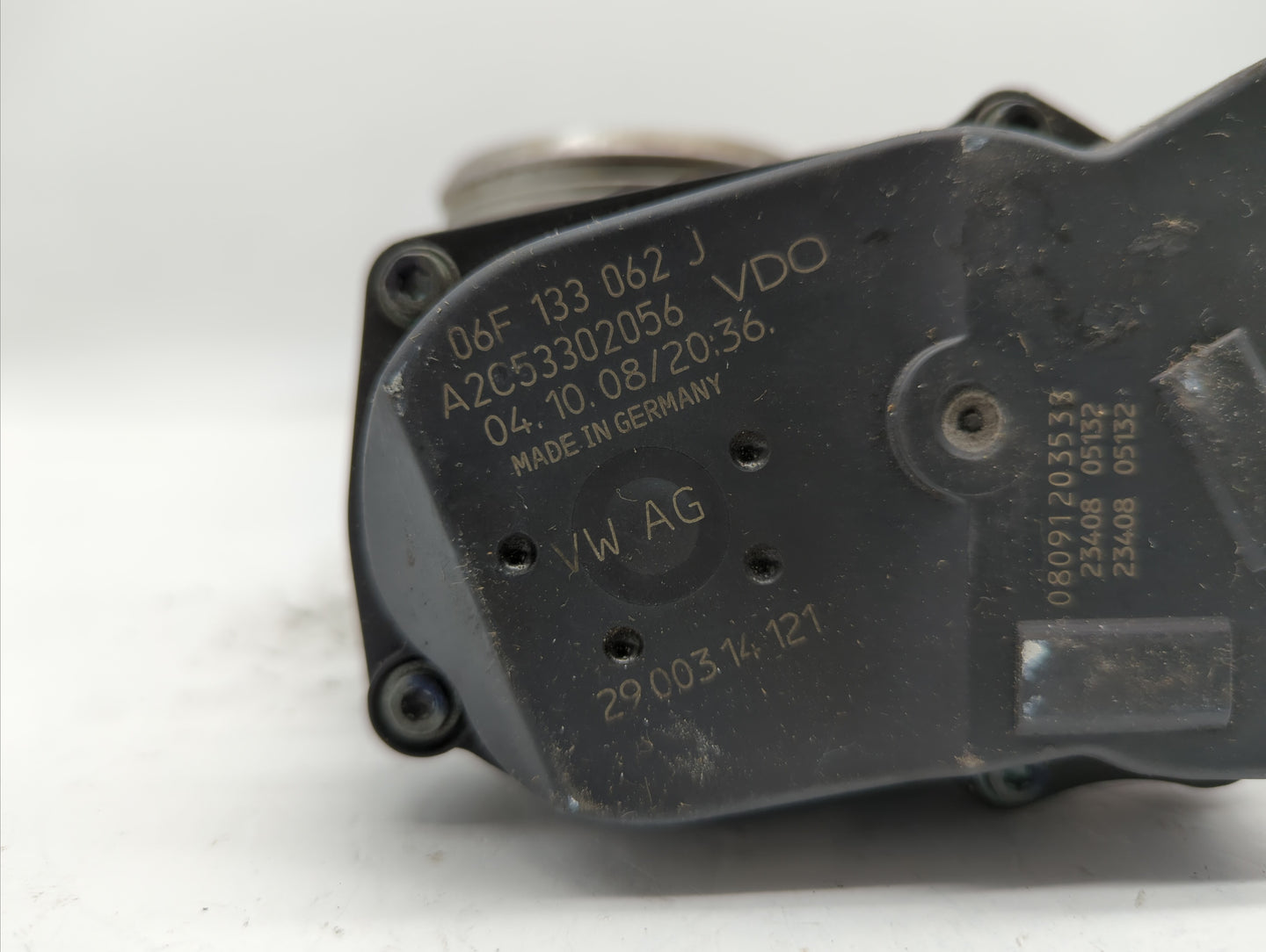 2009-2017 Volkswagen Cc Throttle Body P/N:06F 133 062 J Fits OEM Used Auto Parts - Oemusedautoparts1.com