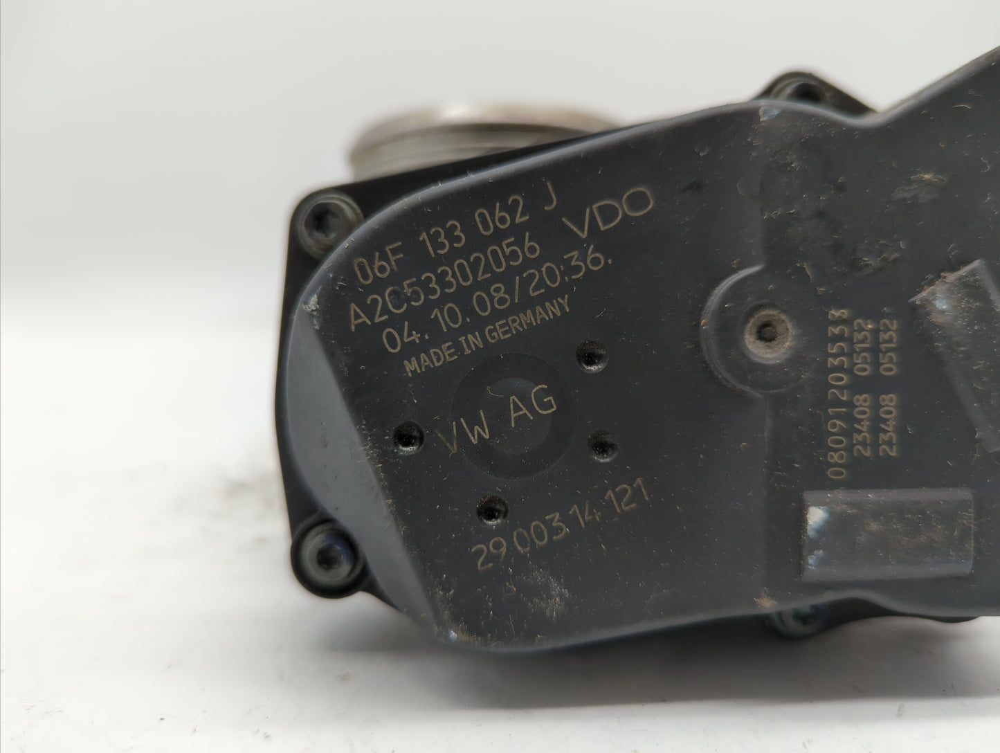 2009-2017 Volkswagen Cc Throttle Body P/N:06F 133 062 J Fits OEM Used Auto Parts - Oemusedautoparts1.com