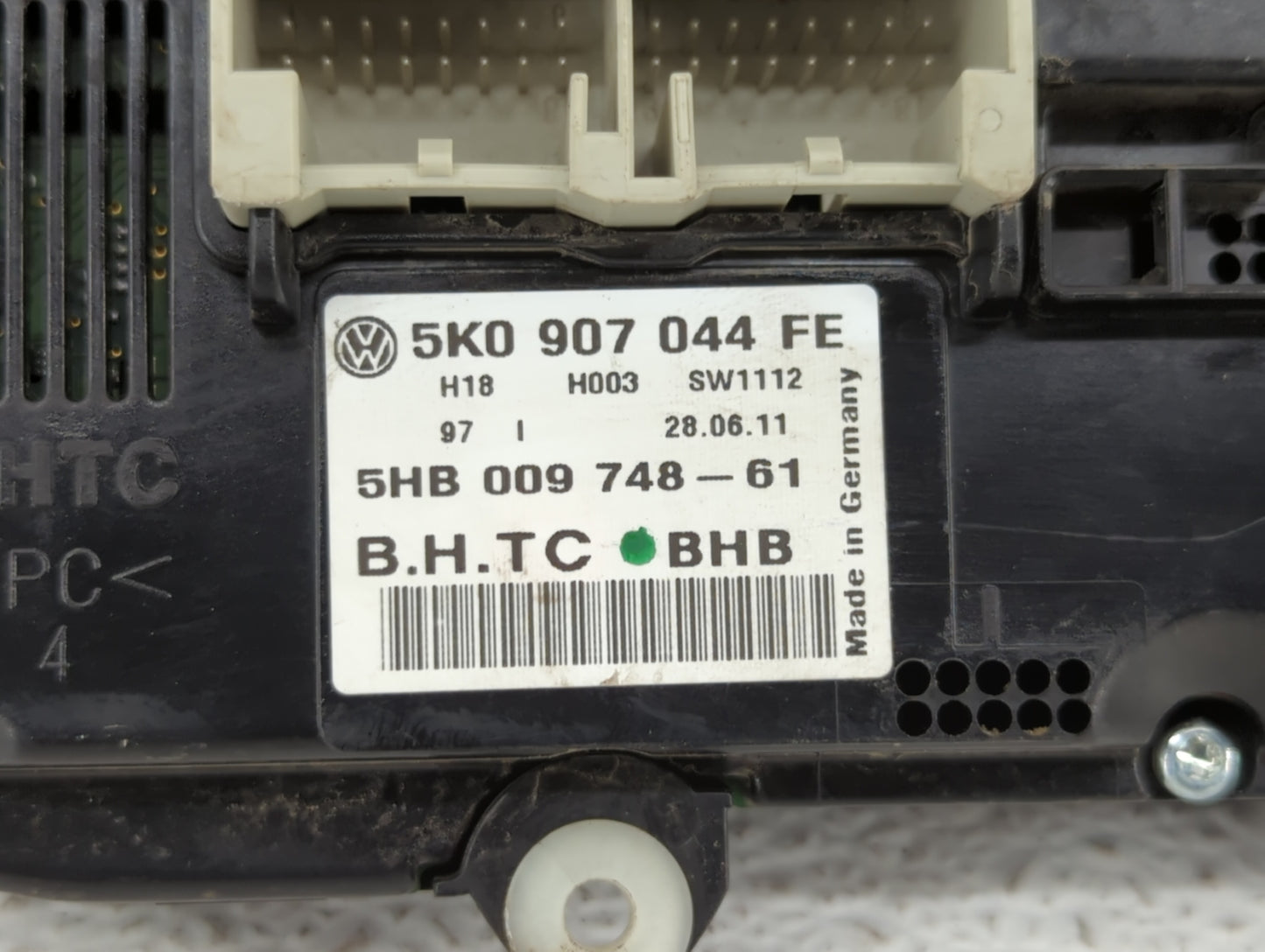 2011-2012 Volkswagen Cc Climate Control Module Temperature AC/Heater Replacement P/N:5K0 907 044 DN 5K0 907 044 EG Fits OEM 