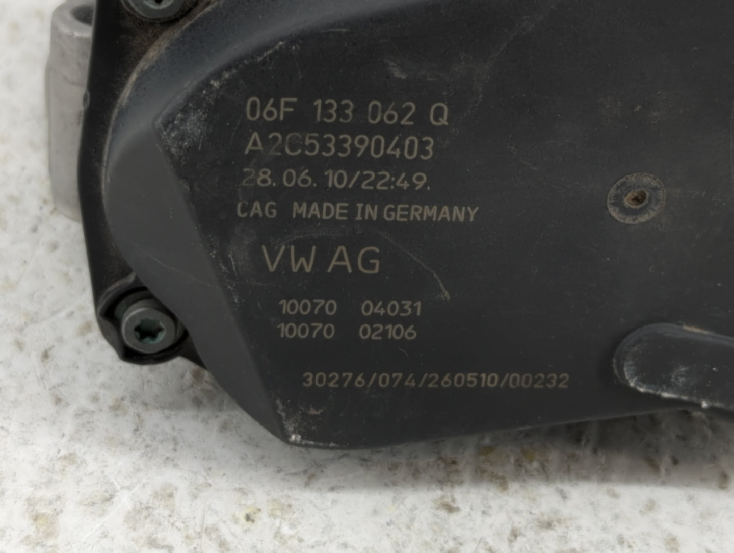 2009-2017 Volkswagen Cc Throttle Body P/N:06F 133 062 G 06F 133 062 Q Fits OEM Used Auto Parts - Oemusedautoparts1.com