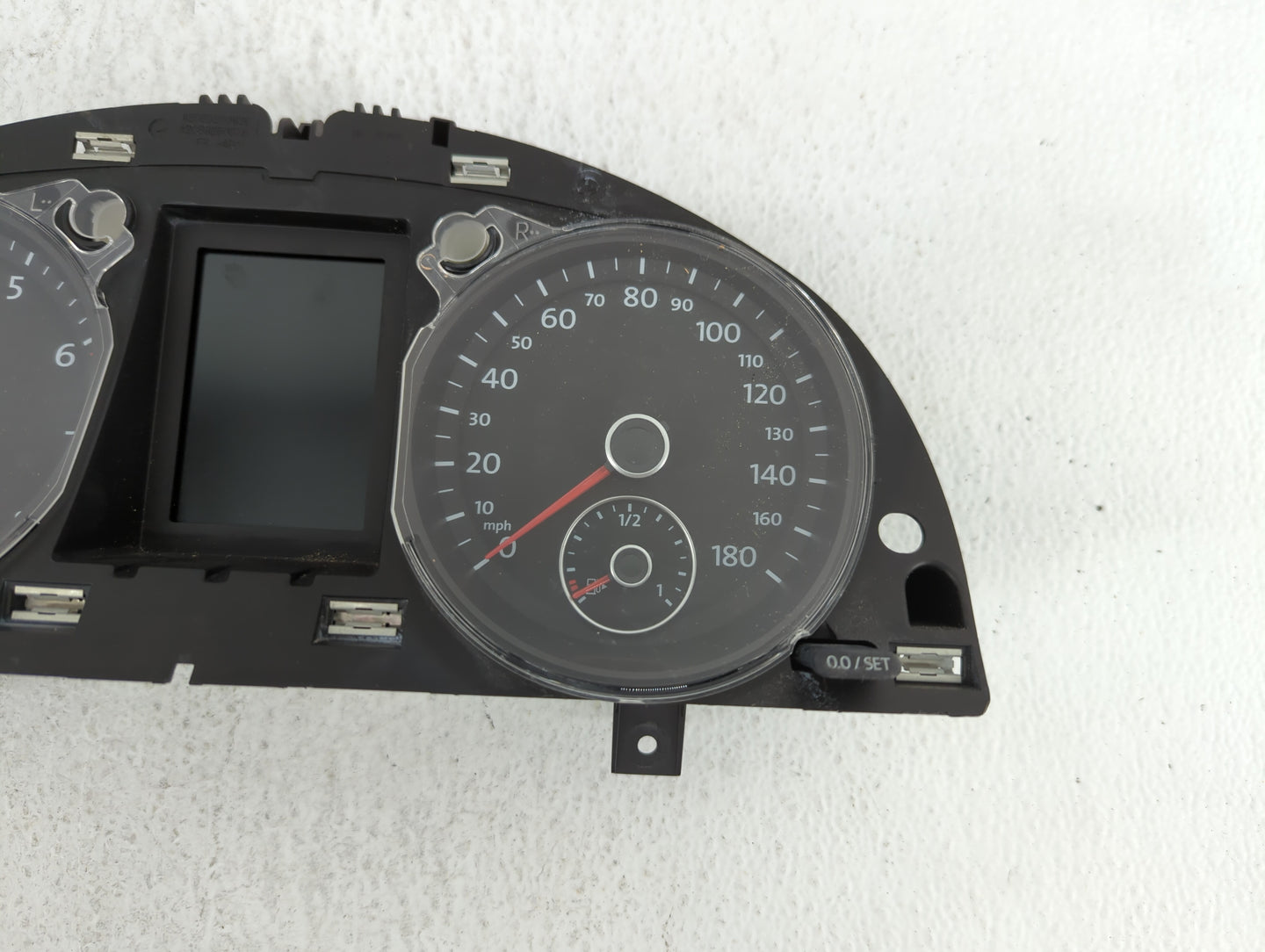 2011 Volkswagen Cc Instrument Cluster Speedometer Gauges P/N:3C8920 970 3C8920 970M, 3C8920 970T Fits OEM Used Auto Parts - 