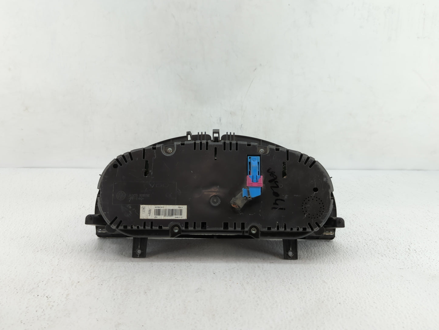 2012 Volkswagen Cc Instrument Cluster Speedometer Gauges P/N:A2C53410410 3C8920 970Q, 3C8920970T, 3C8 920 970Q Fits OEM Used