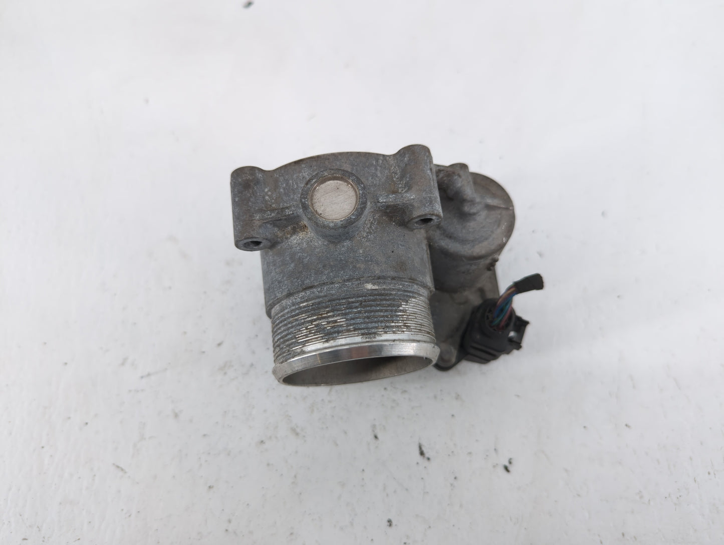 2009-2017 Volkswagen Cc Throttle Body P/N:06F 133 062 G 06F 133 062 Q Fits OEM Used Auto Parts - Oemusedautoparts1.com