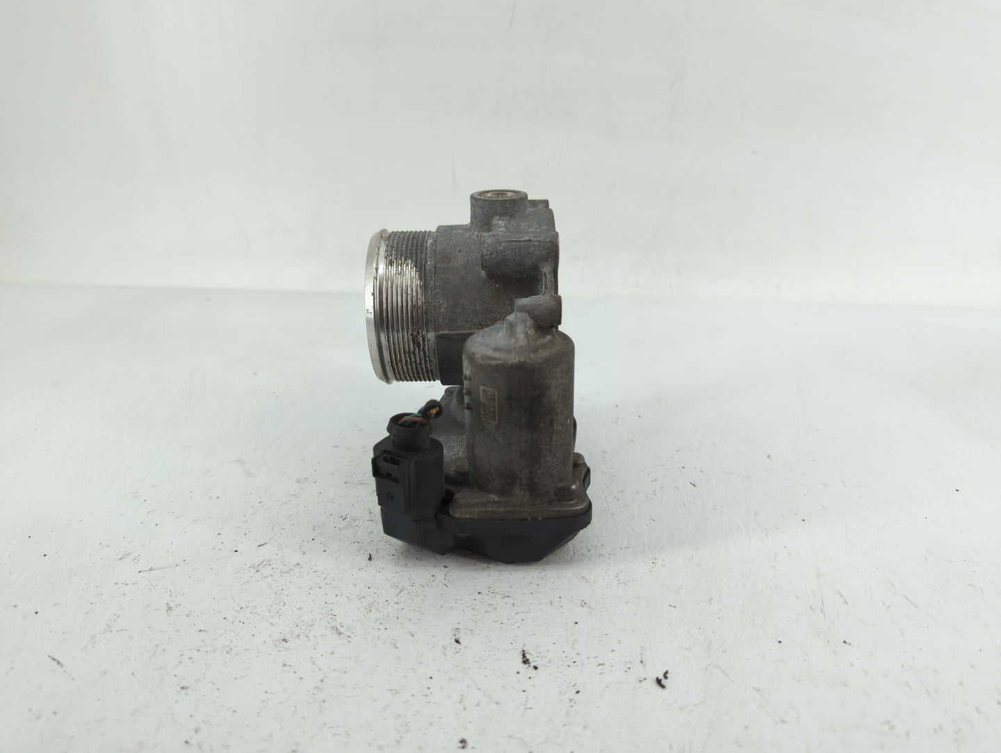 2009-2017 Volkswagen Cc Throttle Body P/N:06F 133 062 G 06F 133 062 Q Fits OEM Used Auto Parts - Oemusedautoparts1.com