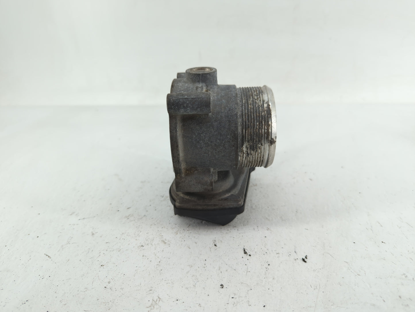 2009-2017 Volkswagen Cc Throttle Body P/N:06F 133 062 G 06F 133 062 Q Fits OEM Used Auto Parts - Oemusedautoparts1.com