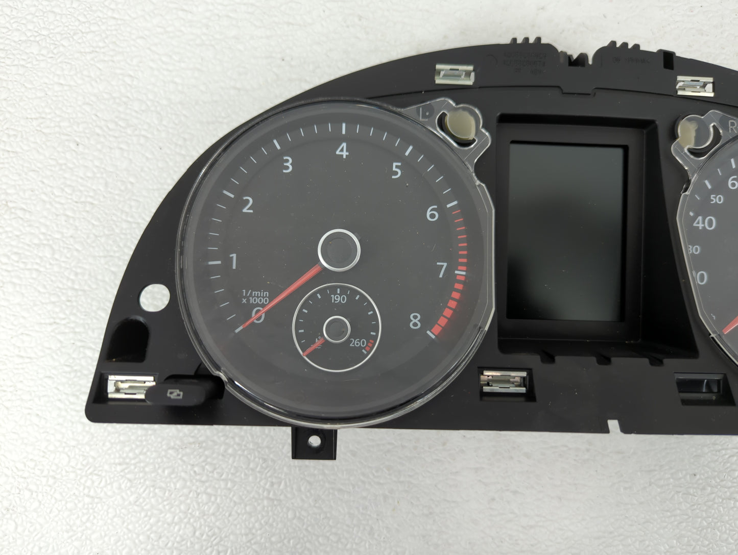 2011 Volkswagen Cc Instrument Cluster Speedometer Gauges P/N:3C8920 970 3C8920 970M, 3C8920 970T Fits OEM Used Auto Parts - 