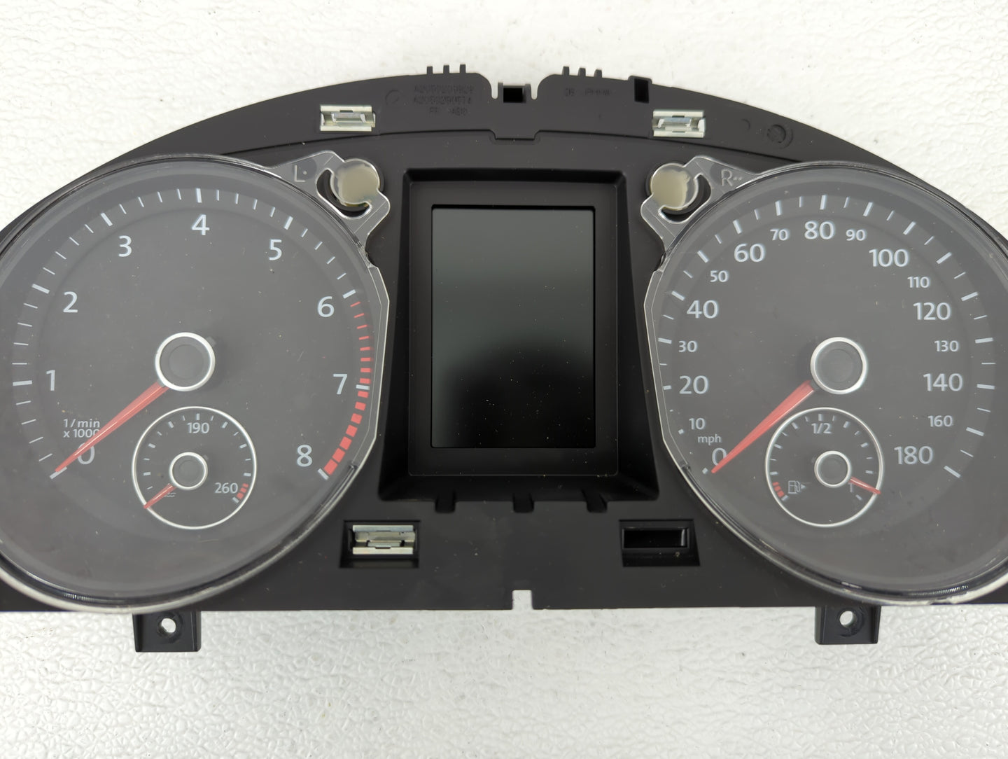 2011 Volkswagen Cc Instrument Cluster Speedometer Gauges P/N:3C8920 970 3C8920 970M, 3C8920 970T Fits OEM Used Auto Parts - 