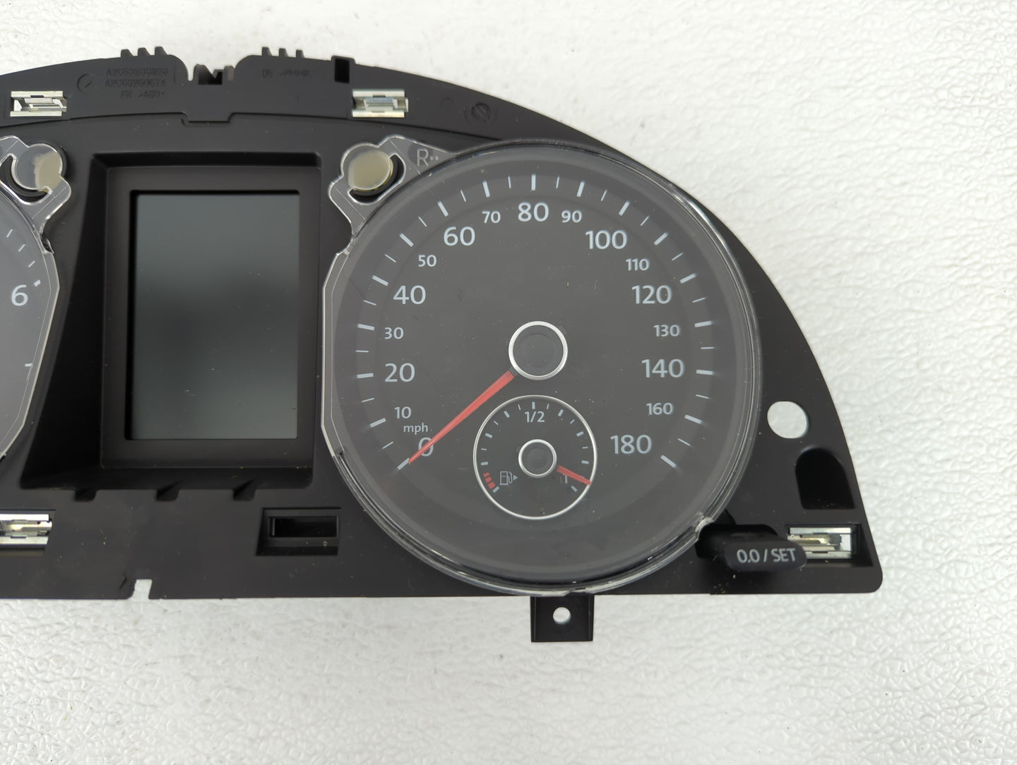 2011 Volkswagen Cc Instrument Cluster Speedometer Gauges P/N:3C8920 970 3C8920 970M, 3C8920 970T Fits OEM Used Auto Parts - 