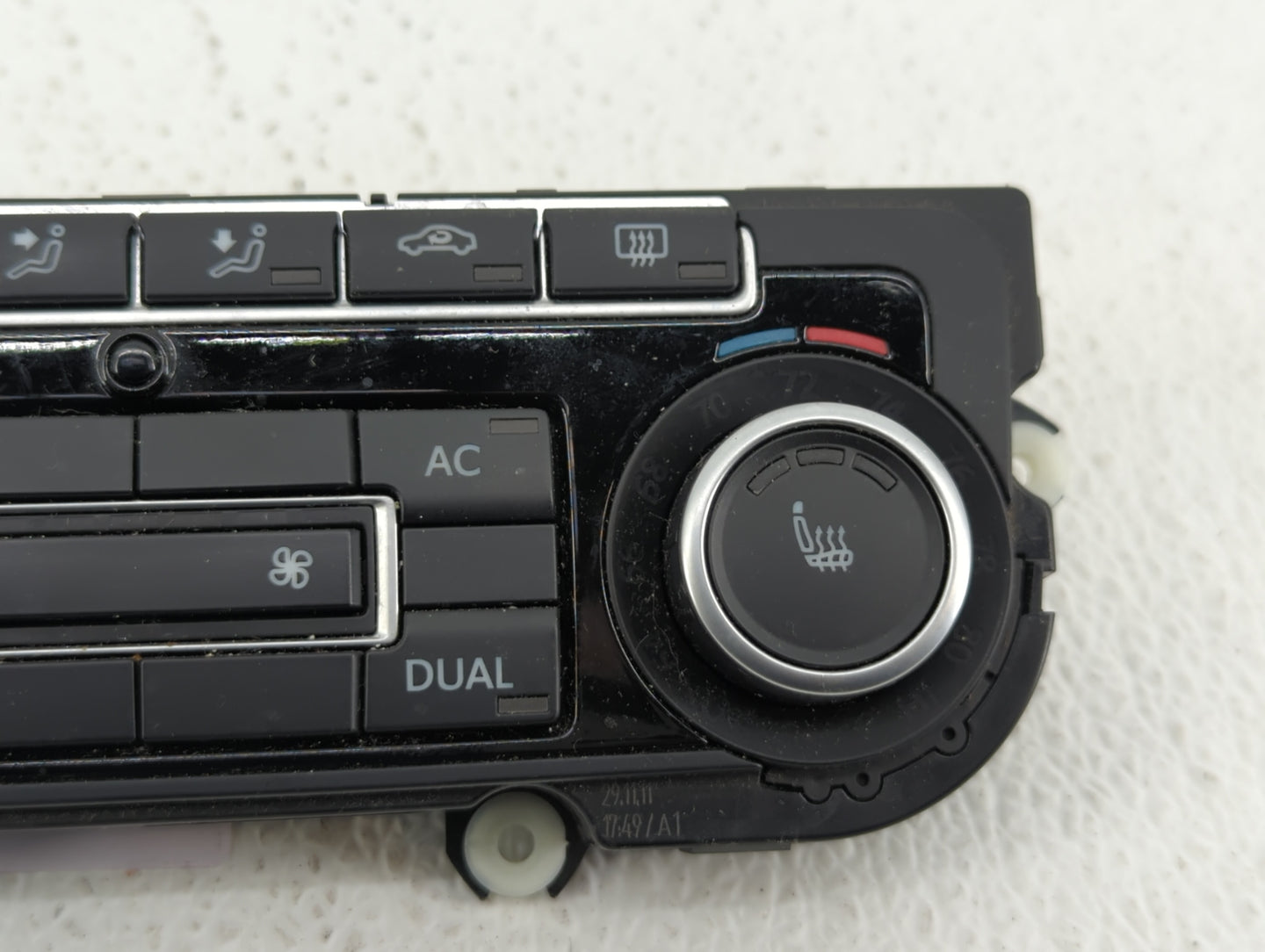 2011-2012 Volkswagen Cc Climate Control Module Temperature AC/Heater Replacement P/N:5K0 907 044 FE Fits Fits 2009 2010 2011