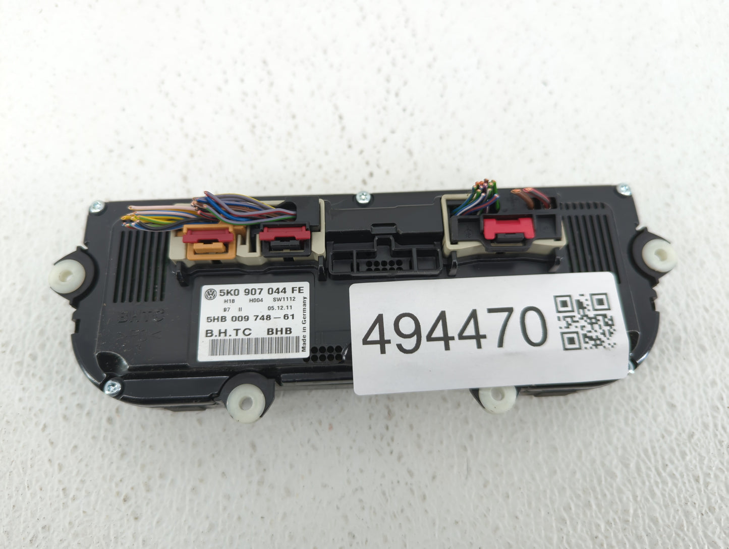 2011-2012 Volkswagen Cc Climate Control Module Temperature AC/Heater Replacement P/N:5K0 907 044 FE Fits Fits 2009 2010 2011