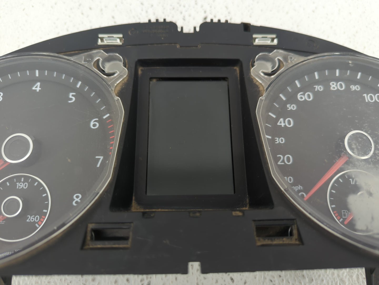 2012 Volkswagen Cc Instrument Cluster Speedometer Gauges P/N:3C8920 970T Fits OEM Used Auto Parts - Oemusedautoparts1.com