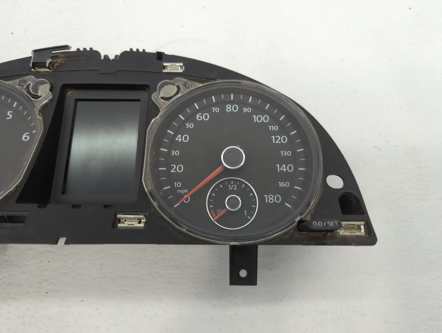 2011 Volkswagen Cc Instrument Cluster Speedometer Gauges P/N:3C8920 970T 3C8920 970, 3C8920 970M Fits OEM Used Auto Parts - 