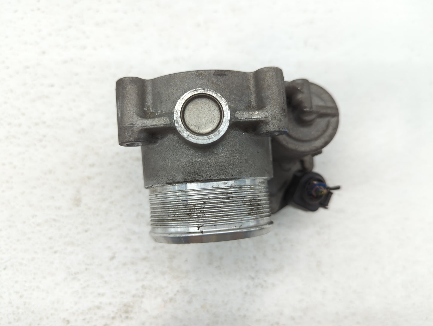 2009-2017 Volkswagen Cc Throttle Body P/N:06F 133 062 Q Fits OEM Used Auto Parts - Oemusedautoparts1.com
