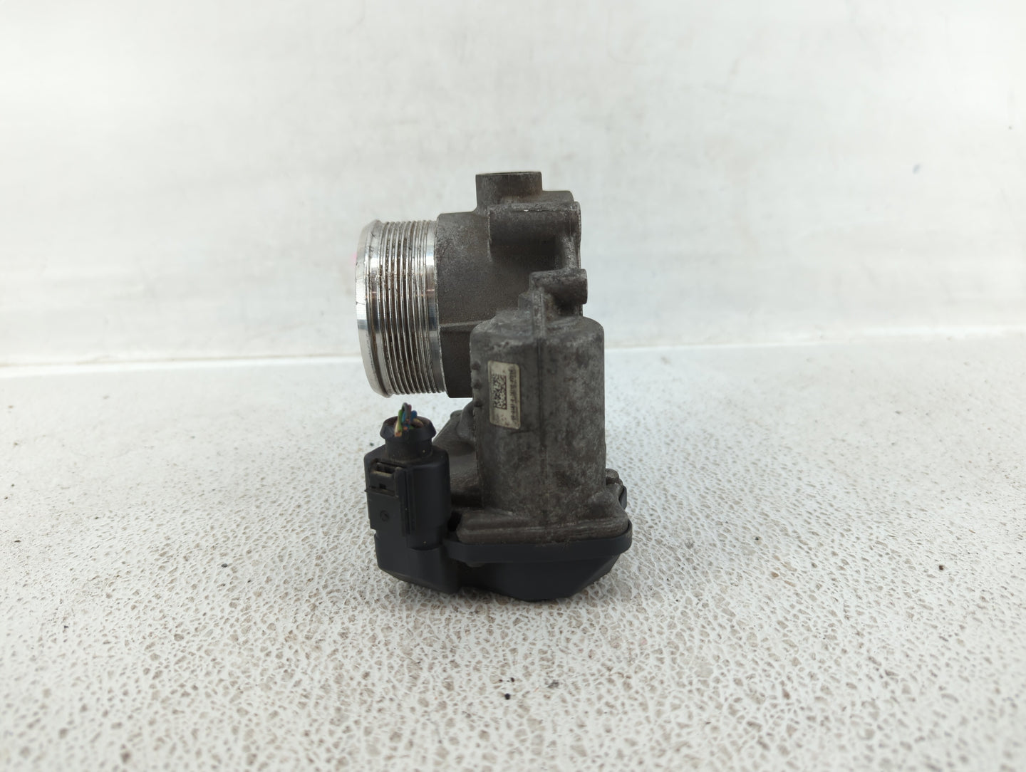 2009-2017 Volkswagen Cc Throttle Body P/N:06F 133 062 Q Fits OEM Used Auto Parts - Oemusedautoparts1.com