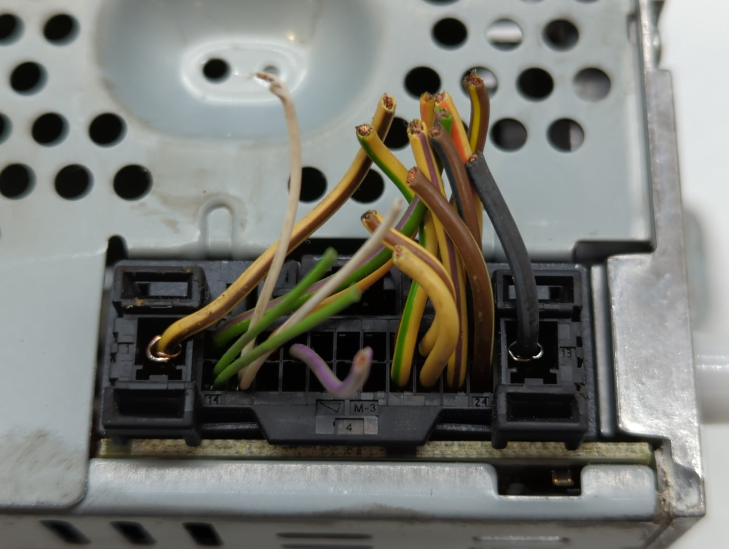 2012-2015 Volkswagen Cc Radio AM FM Cd Player Receiver Replacement P/N:LS7T-18D818-ZC Fits Fits 2012 2013 2014 2015 2016 OEM