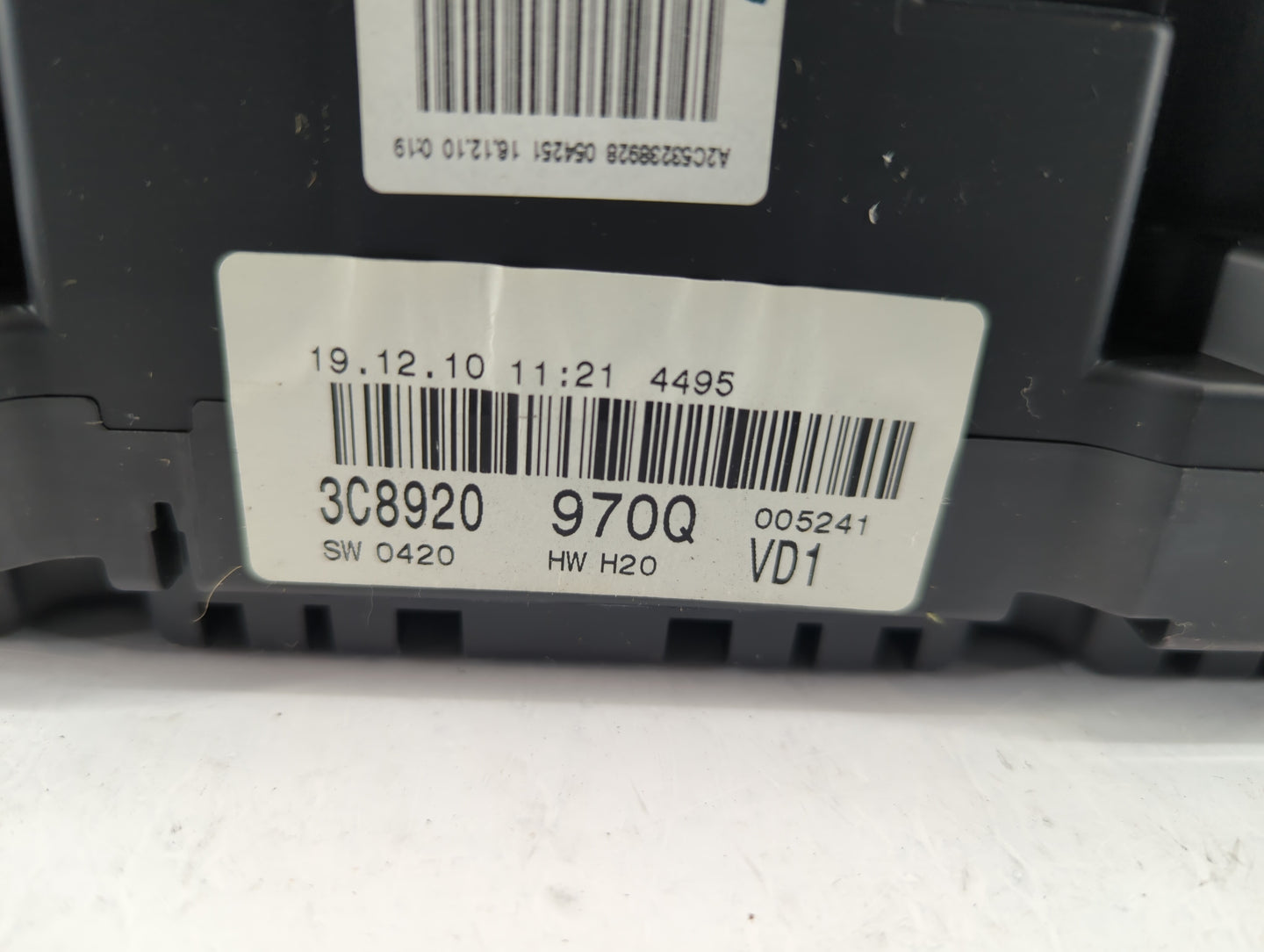 2012 Volkswagen Cc Instrument Cluster Speedometer Gauges P/N:3C8920 970Q Fits OEM Used Auto Parts - Oemusedautoparts1.com