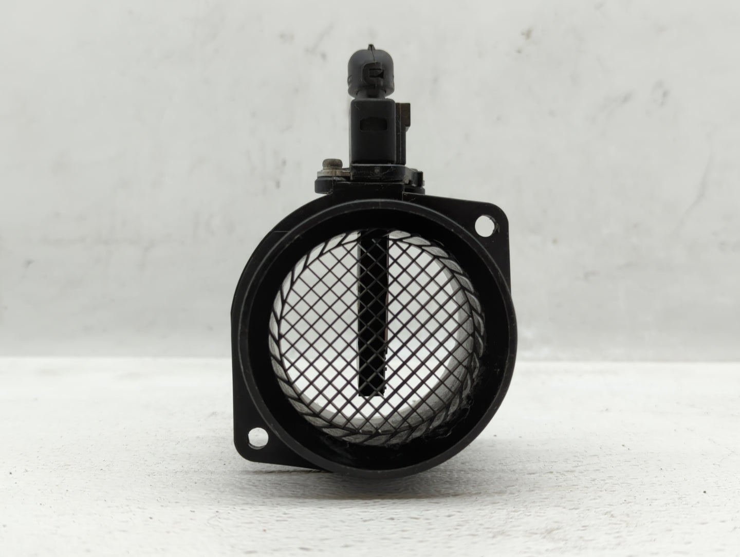 2009-2017 Volkswagen Cc Mass Air Flow Meter Maf 557189 - Oemusedautoparts1.com