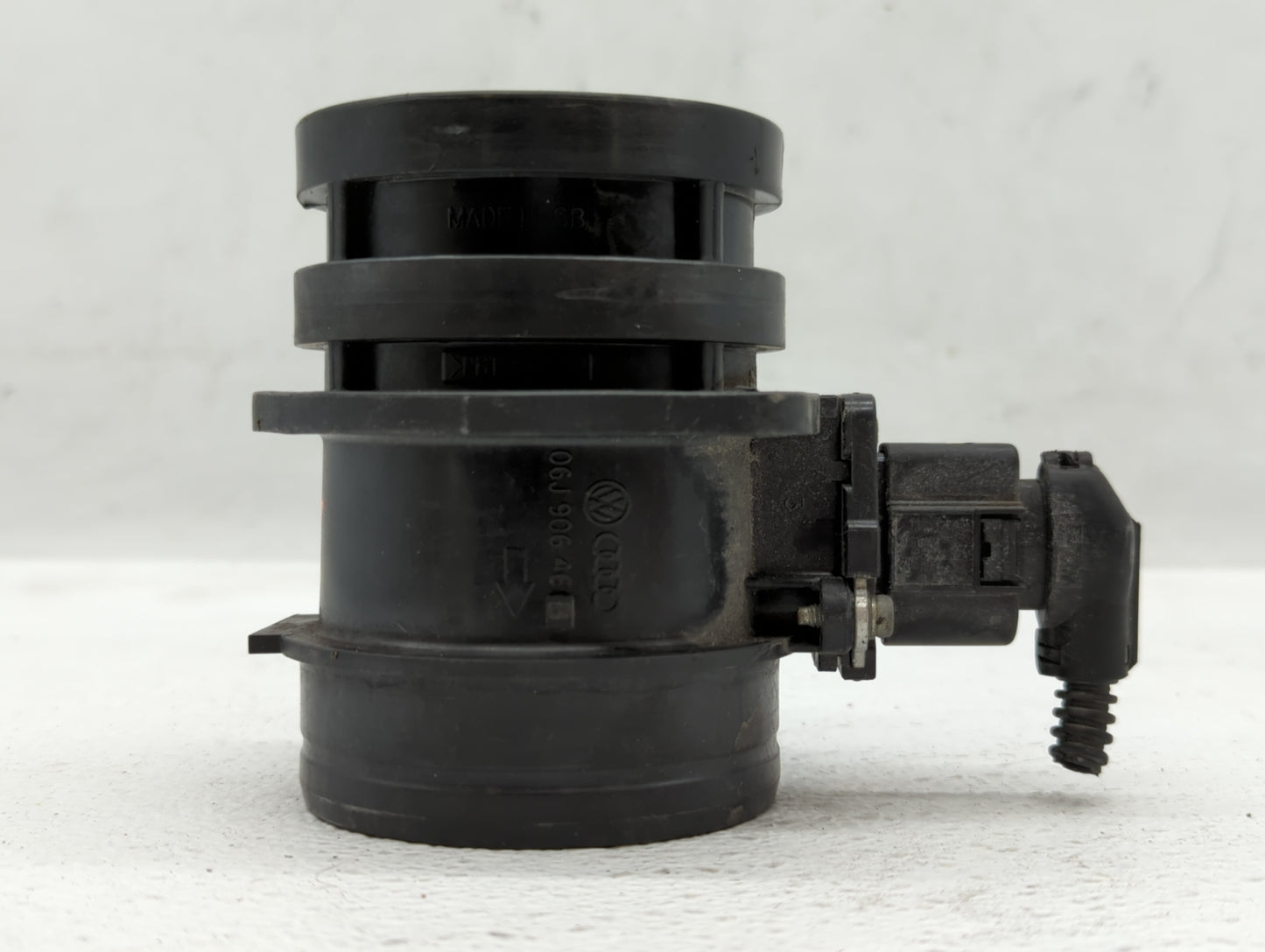 2009-2017 Volkswagen Cc Mass Air Flow Meter Maf 557189 - Oemusedautoparts1.com