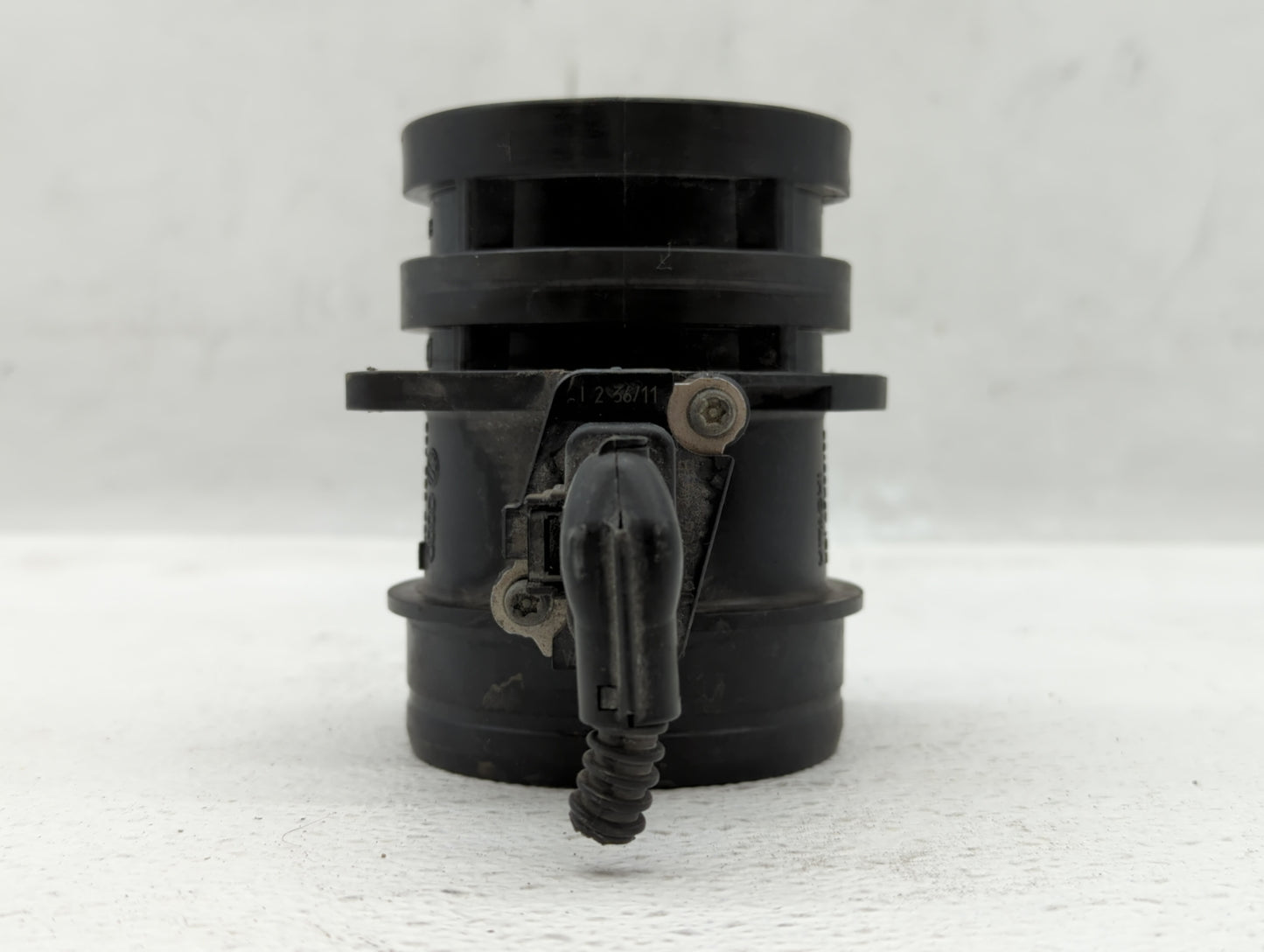 2009-2017 Volkswagen Cc Mass Air Flow Meter Maf 557189 - Oemusedautoparts1.com